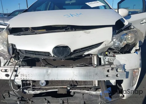 2014 Toyota Prius Three from USA, damaged, VIN JTDKN3DU1E1800929